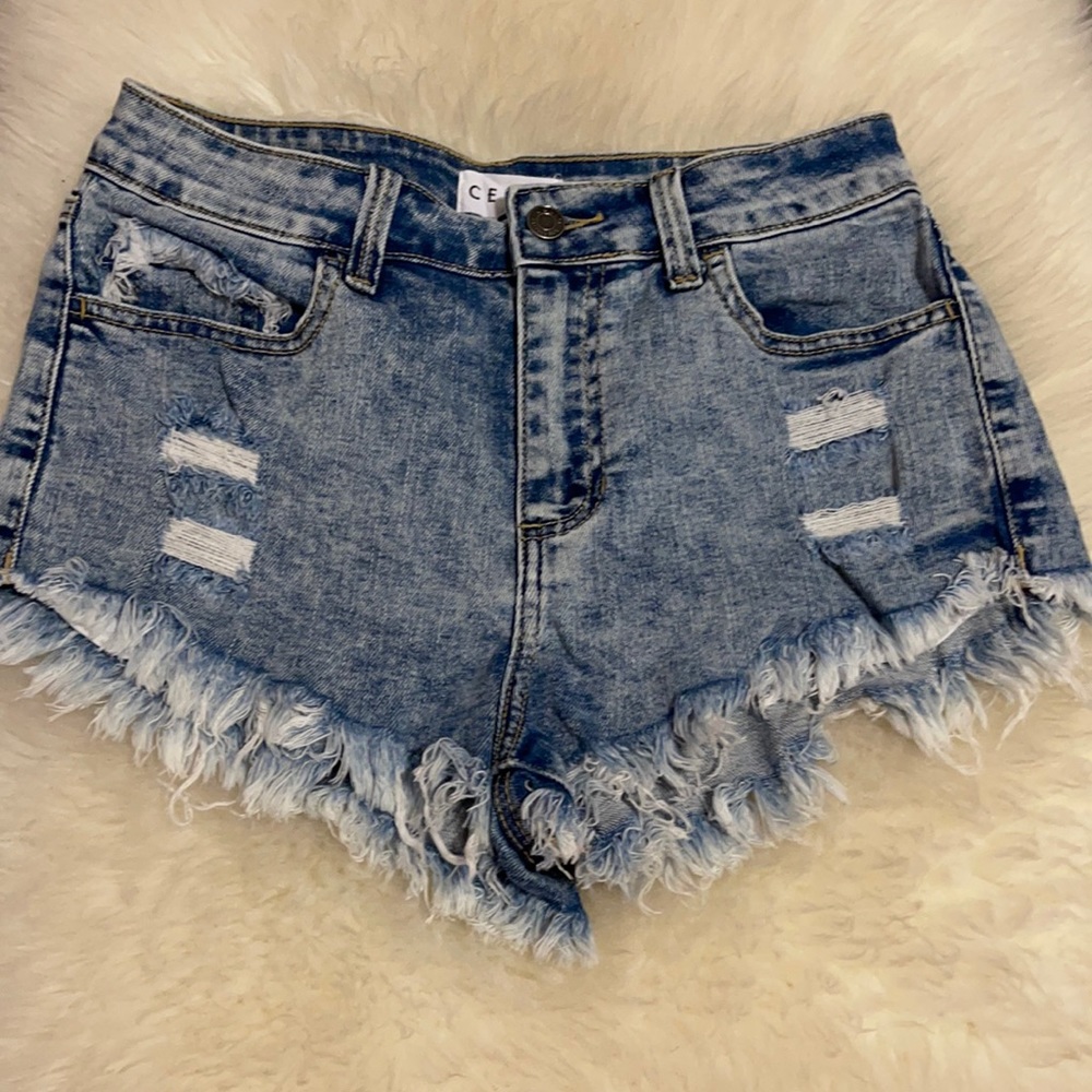 Cello Jean Short Size Small